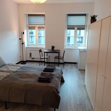 Cozy Room - 10 Min.From Rynek 브로츠와프 외부 사진
